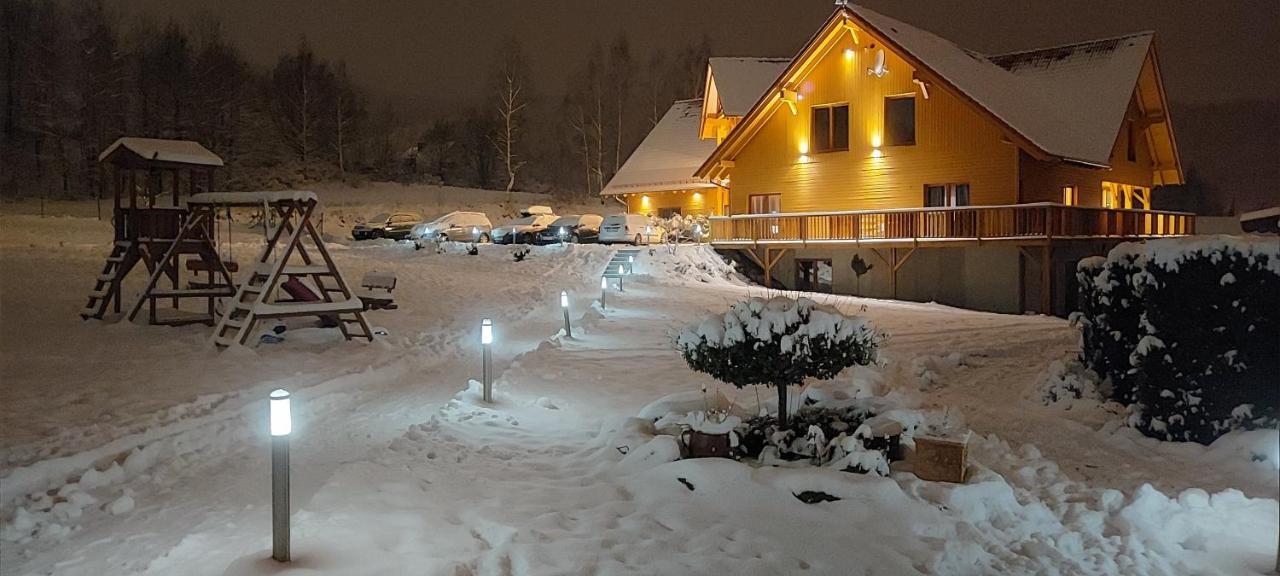 B&B Dom Z Bali Miłków Eksteriør billede